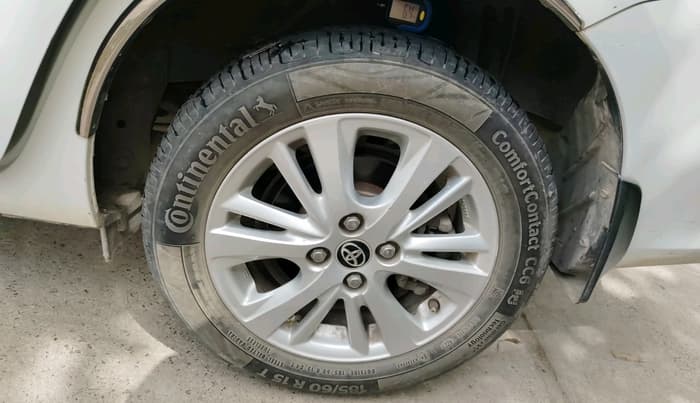2018 Toyota YARIS VX CVT, Petrol, Automatic, 68,407 km, tyre