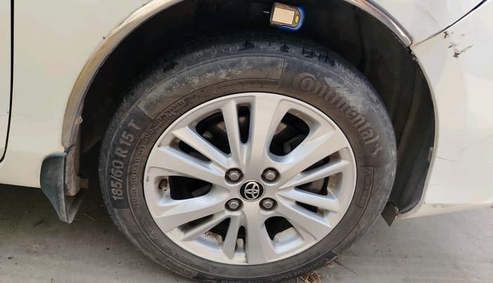 2018 Toyota YARIS VX CVT, Petrol, Automatic, 68,407 km, tyre