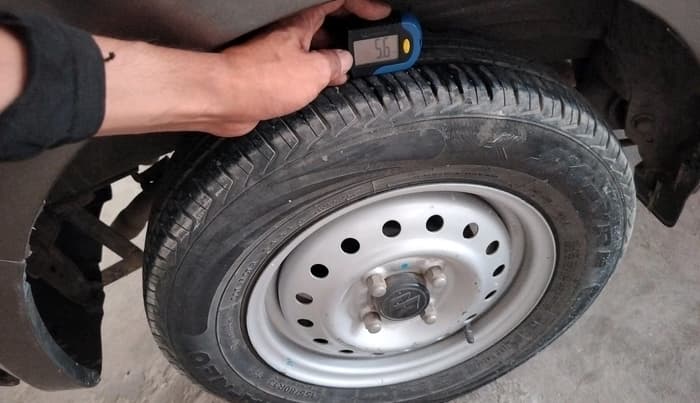 2022 Maruti New Wagon-R LXI CNG (O) 1.0, CNG, Manual, 44,871 km, tyre