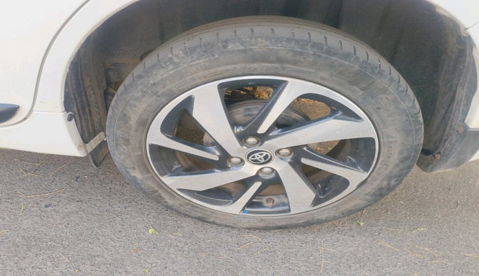 2024 Toyota Glanza G E-CNG, CNG, Manual, 47,057 km, tyre