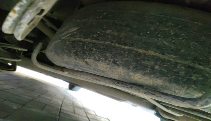 2013 Maruti Ertiga VXI, Petrol, Manual, 1,27,924 km, tyre