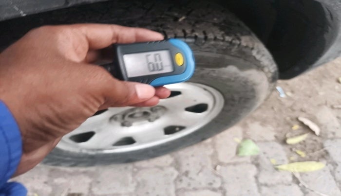 2022 Tata Safari XM, Diesel, Manual, 1,48,646 km, tyre