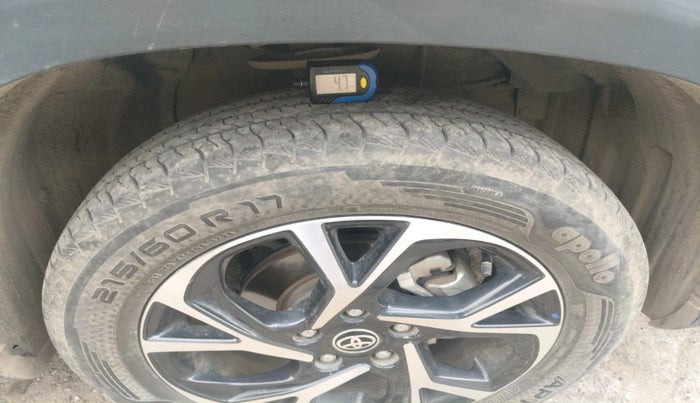 2023 Toyota URBAN CRUISER HYRYDER V AT NEO DRIVE, Petrol, Automatic, 54,784 km, tyre
