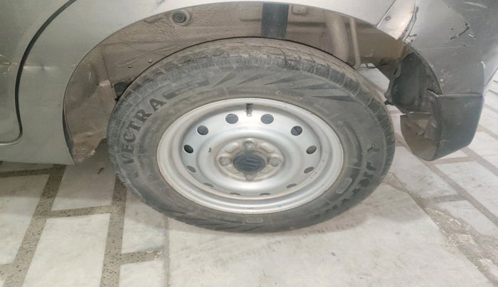 2015 Maruti Celerio LXI, Petrol, Manual, 43,758 km, tyre