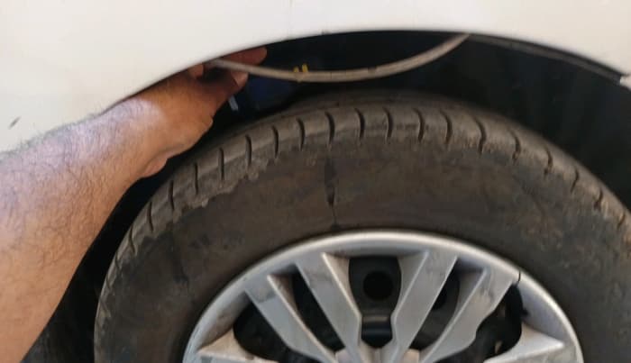 2016 Maruti Wagon R 1.0 VXI AMT, CNG, Automatic, 78,722 km, tyre