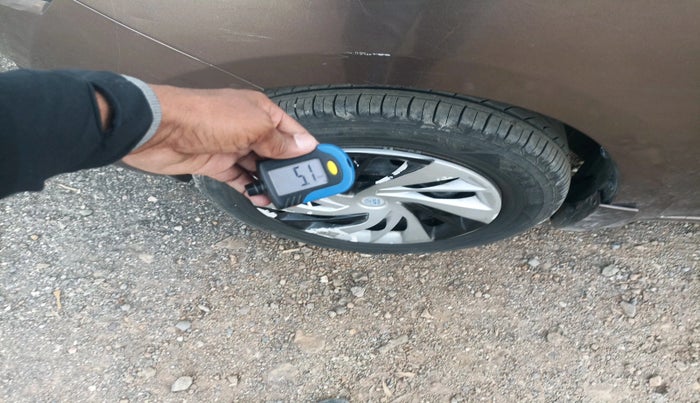 2012 Maruti Ertiga VDI, Diesel, Manual, 1,32,207 km, tyre