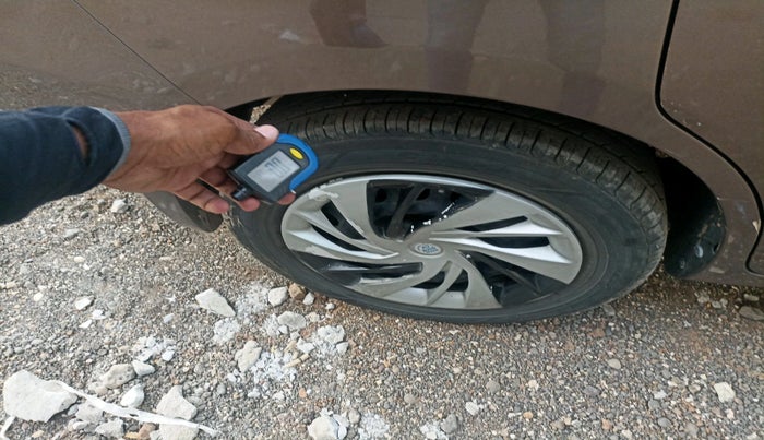2012 Maruti Ertiga VDI, Diesel, Manual, 1,32,207 km, tyre
