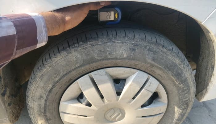2022 Maruti Alto LXI O, Petrol, Manual, 35,000 km, tyre