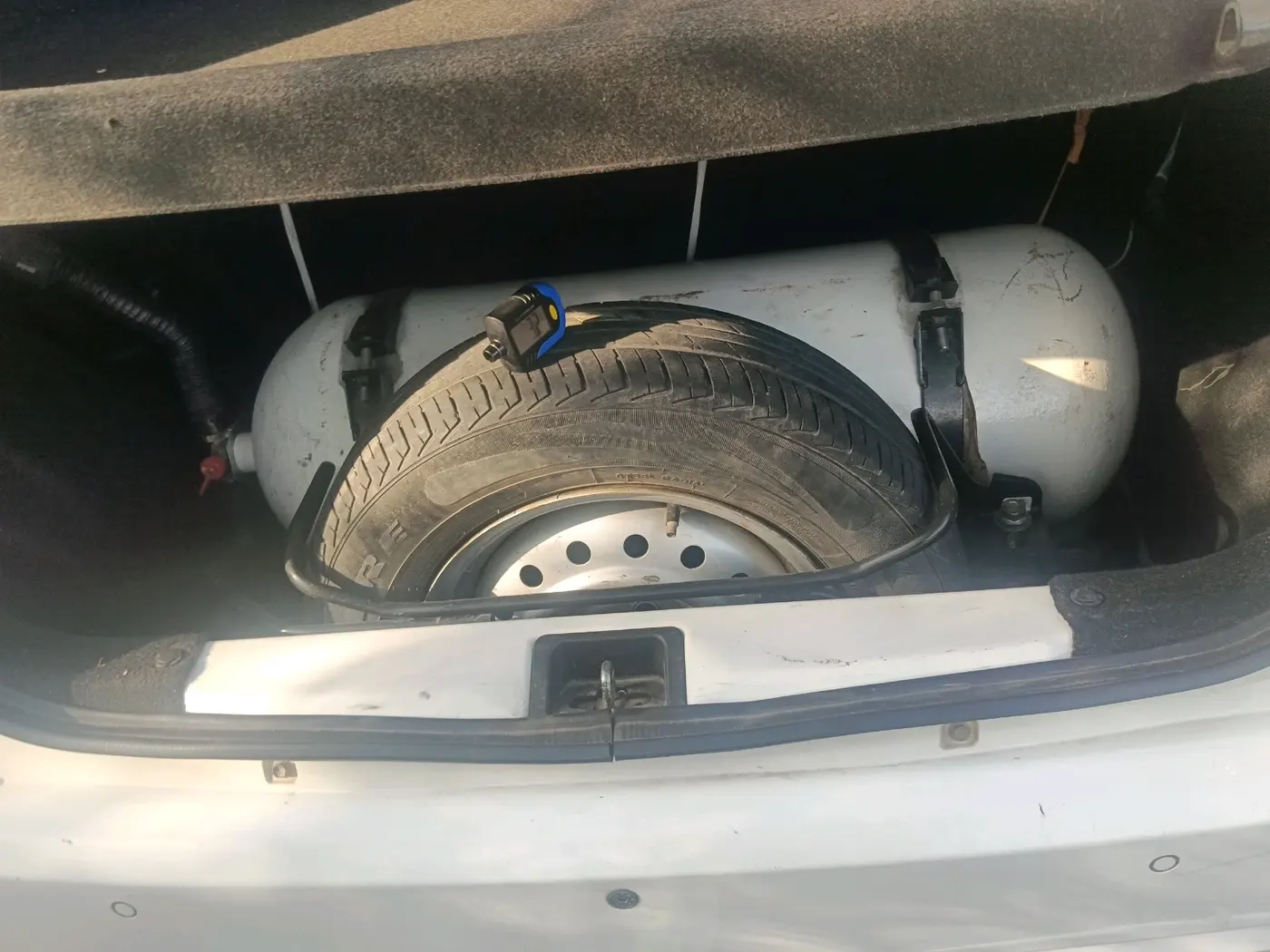 2022 Maruti New Wagon-R LXI CNG (O) 1.0, CNG, Manual, 63,557 km, tyre