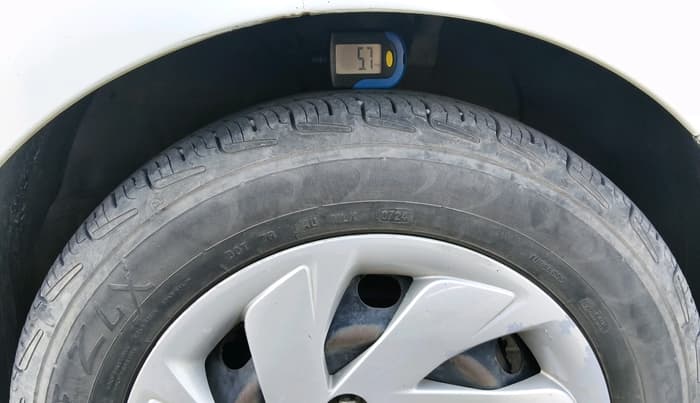 2020 Hyundai NEW SANTRO SPORTZ AMT, Petrol, Automatic, 1,98,183 km, tyre