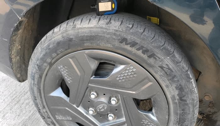 2022 Hyundai AURA S 1.2 AMT, Petrol, Automatic, 26,436 km, tyre