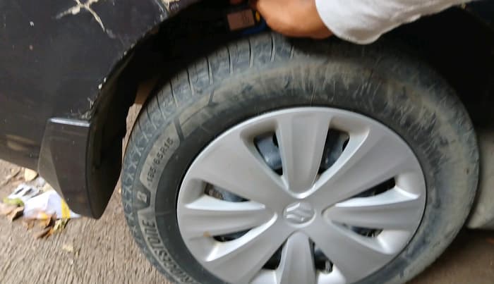 2012 Maruti Ertiga VDI, Diesel, Manual, 2,87,036 km, tyre
