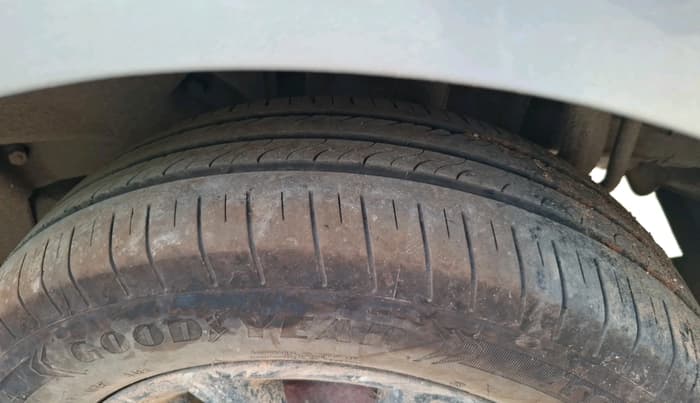 2018 Tata Tiago XZ PETROL, Petrol, Manual, 96,795 km, tyre