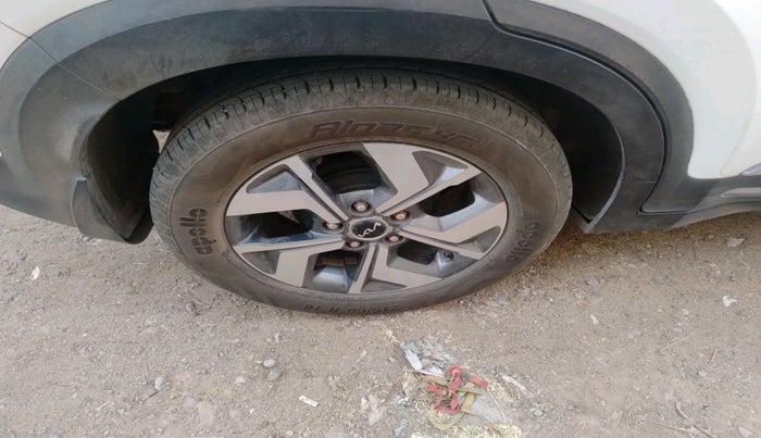 2022 KIA SONET HTX 1.5, Diesel, Manual, 1,18,810 km, tyre
