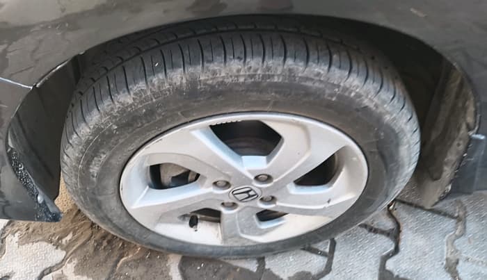 2016 Honda City 1.5L I-VTEC VX CVT, Petrol, Automatic, 99,977 km, tyre
