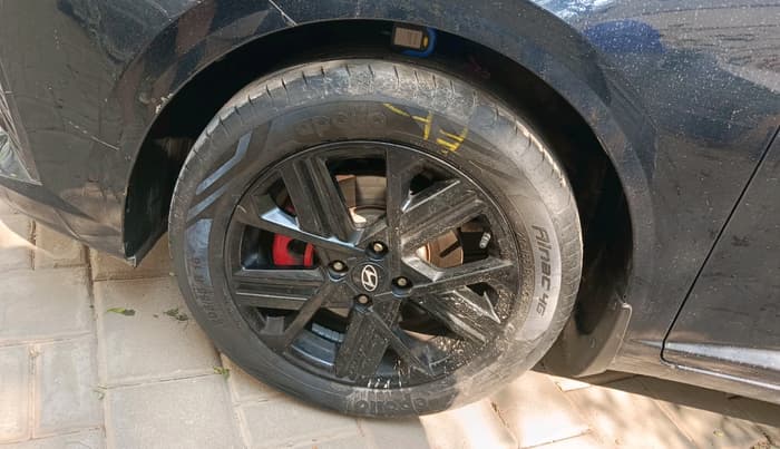 2023 Hyundai Verna SX (O) 1.5 TURBO PETROL DCT, Petrol, Automatic, 51,104 km, tyre