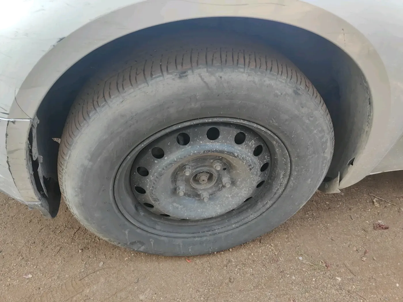 2019 Mahindra XUV500 W5, Diesel, Manual, 1,56,771 km, tyre