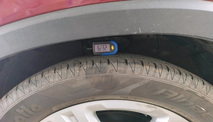 2020 KIA SONET HTK PLUS 1.2, Petrol, Manual, 22,343 km, tyre