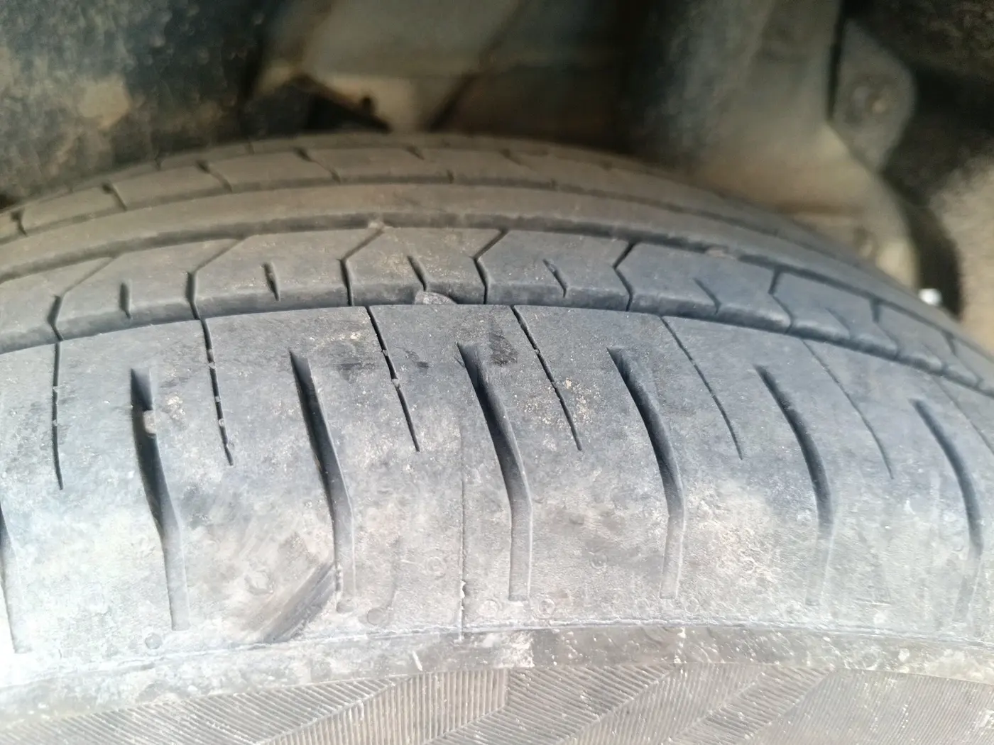 2024 Hyundai VENUE SX 1.2 PETROL, Petrol, Manual, 80,187 km, tyre