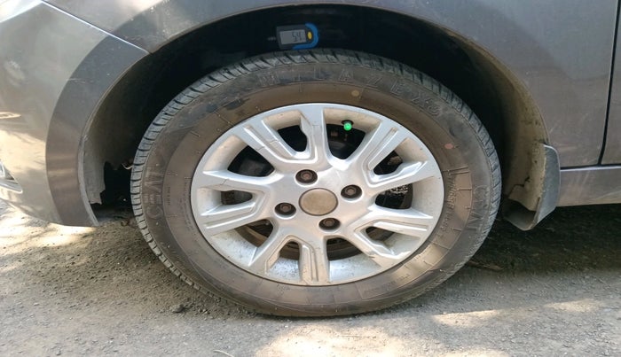 2017 Tata Tiago XZ PETROL, Petrol, Manual, 1,05,921 km, tyre