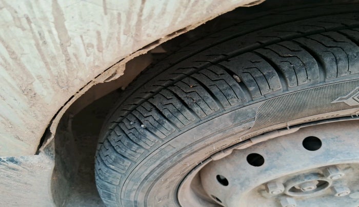 2019 Maruti Alto VXI, Petrol, Manual, 83,073 km, tyre