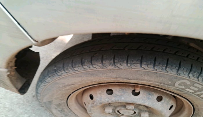 2019 Maruti Alto VXI, Petrol, Manual, 83,073 km, tyre