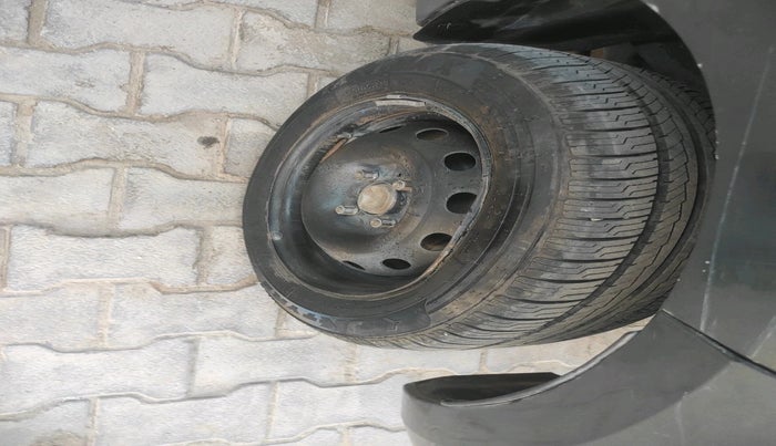 2022 Tata TIGOR XZ CNG, CNG, Manual, 2,45,524 km, tyre