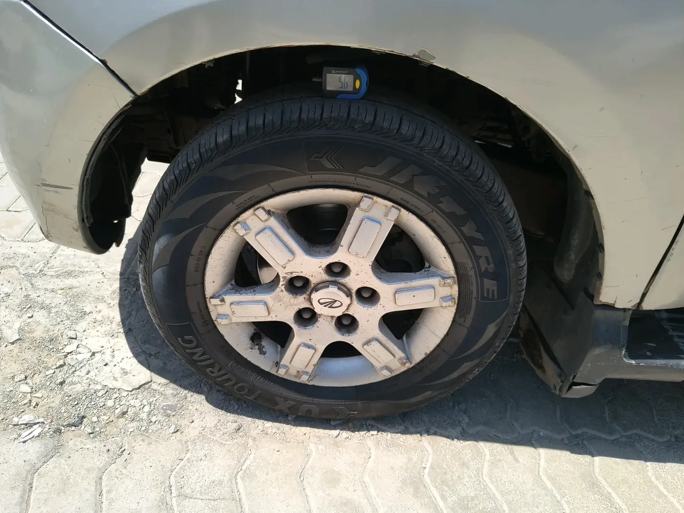 2013 Mahindra Quanto C8, Diesel, Manual, 1,05,686 km, tyre