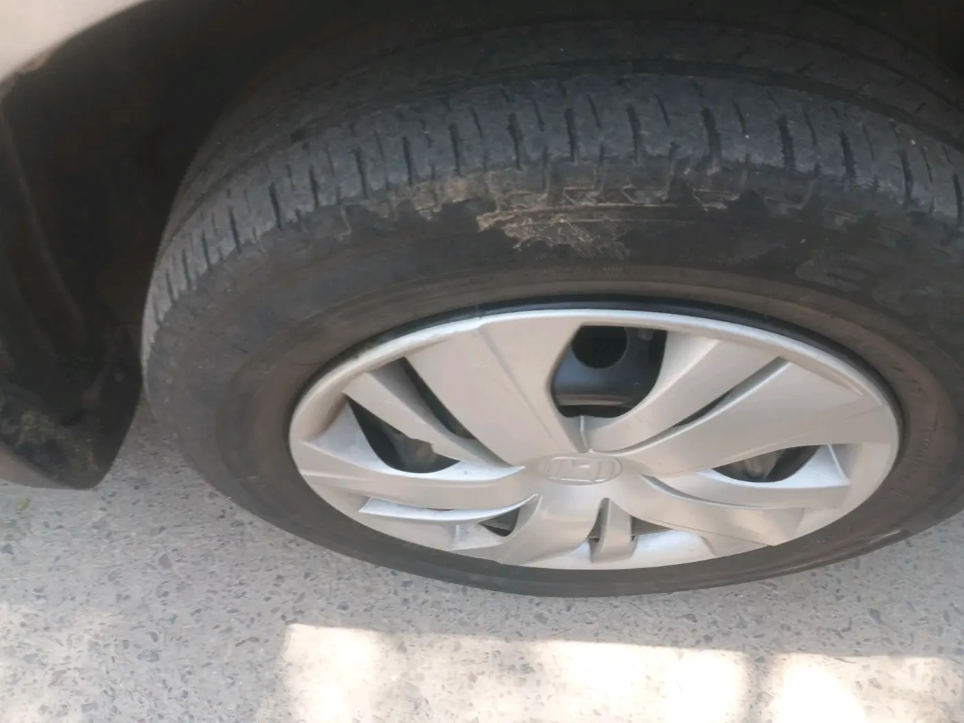 2019 Honda Amaze 1.2L I-VTEC S, Petrol, Manual, 69,119 km, tyre
