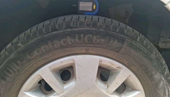 2012 Hyundai i20 MAGNA 1.2, Petrol, Manual, 1,56,808 km, tyre