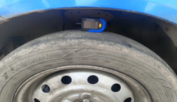2013 Honda Amaze 1.5L I-DTEC S, Diesel, Manual, 2,29,732 km, tyre