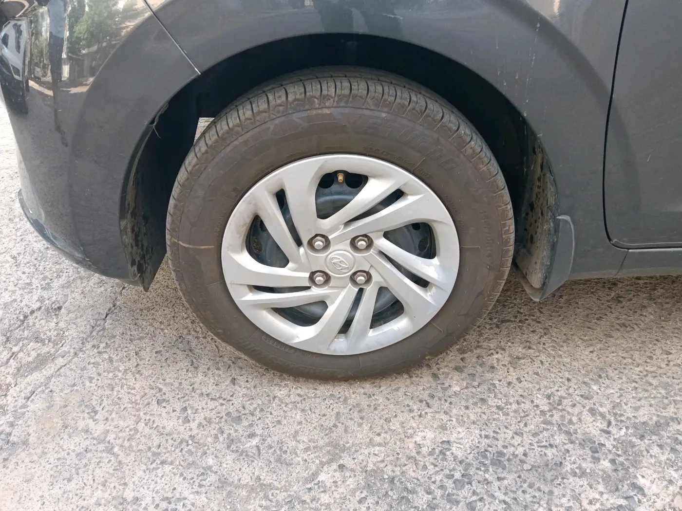 2022 Hyundai AURA S 1.2 CNG, CNG, Manual, 73,277 km, tyre