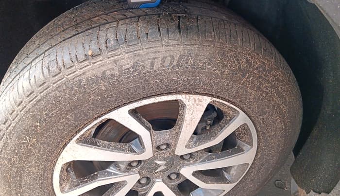 2023 Mahindra SCORPIO-N Z8 L PETROL AT 7 STR, Petrol, Automatic, 30,059 km, tyre