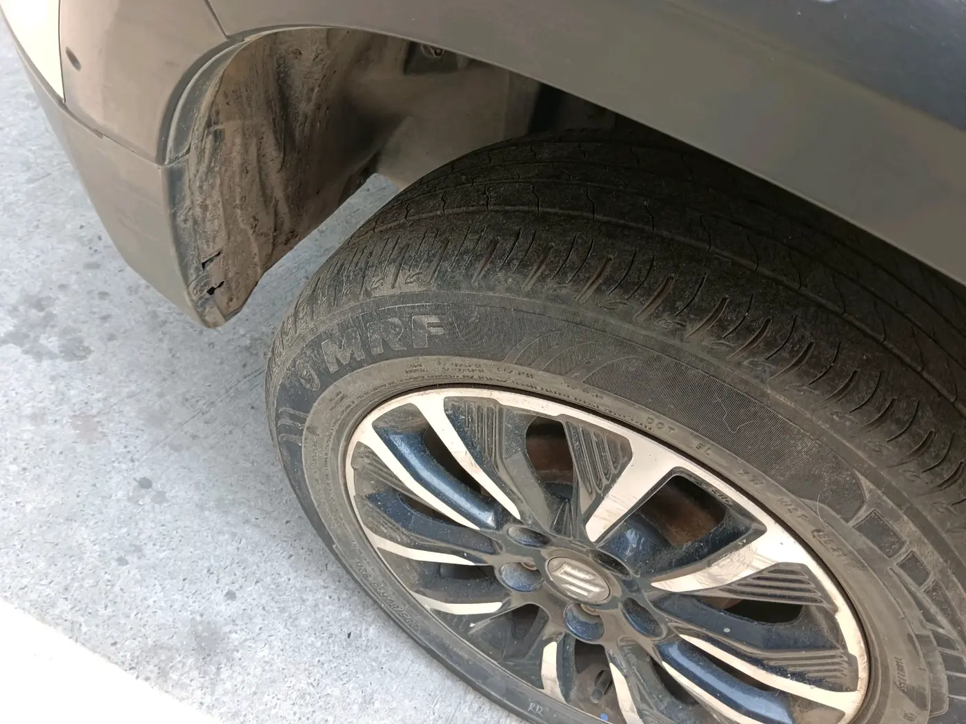 2022 Maruti Vitara Brezza VXI, Petrol, Manual, 42,819 km, tyre