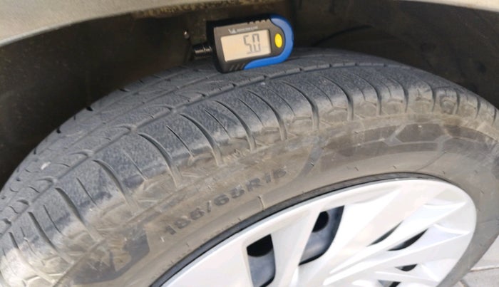 2021 Maruti Ertiga VXI CNG, CNG, Manual, 1,02,514 km, tyre