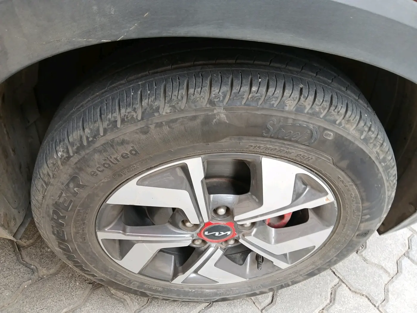 2023 KIA SONET GTX PLUS 1.0 DCT, Petrol, Automatic, 27,018 km, tyre