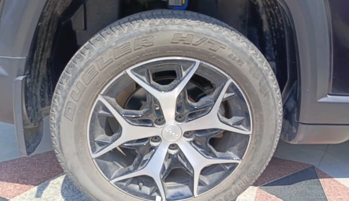 2022 Jeep MERIDIAN LIMITED (O) 4X2 AT, Diesel, Automatic, 14,311 km, tyre