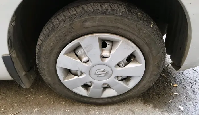 2017 Maruti Wagon R 1.0 LXI CNG, CNG, Manual, 81,366 km, tyre