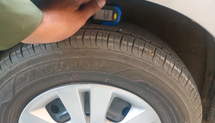 2012 Maruti Swift Dzire VXI, Petrol, Manual, 78,960 km, tyre
