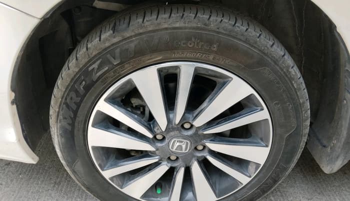 2024 Honda City 1.5L I-VTEC V, Petrol, Manual, 11,746 km, tyre
