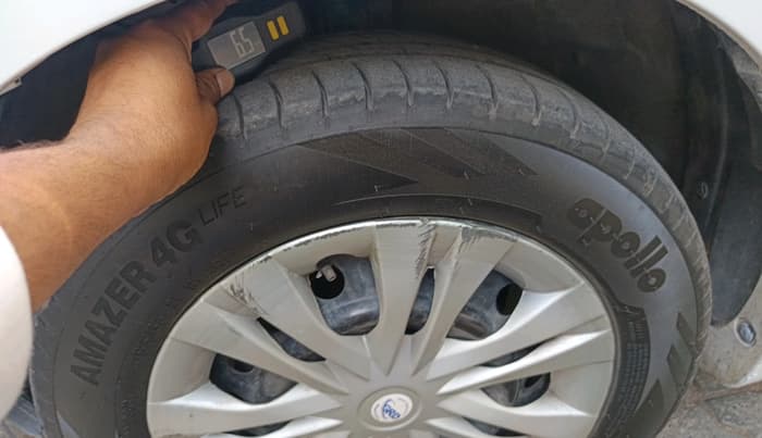2020 Maruti Ciaz SIGMA 1.5 SHVS MT  PETROL, Petrol, Manual, 60,527 km, tyre