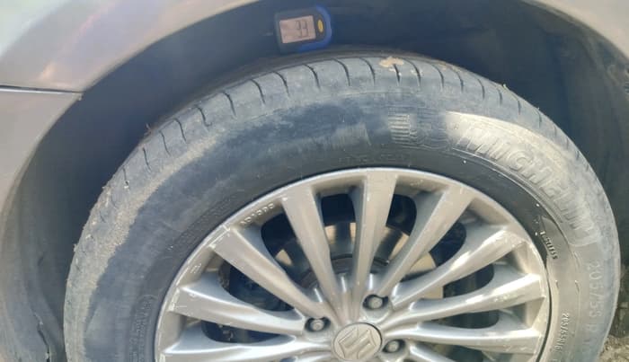 2016 Maruti Ciaz ZDI+ SHVS, Diesel, Manual, 1,71,451 km, tyre