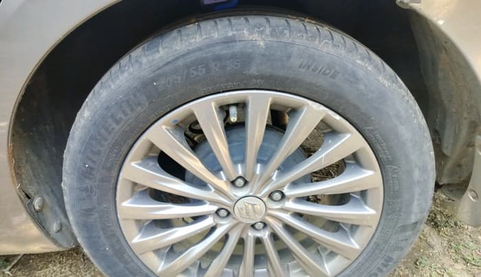 2016 Maruti Ciaz ZDI+ SHVS, Diesel, Manual, 1,71,451 km, tyre