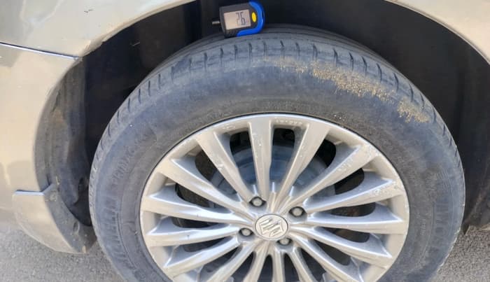 2016 Maruti Ciaz ZDI+ SHVS, Diesel, Manual, 1,71,451 km, tyre