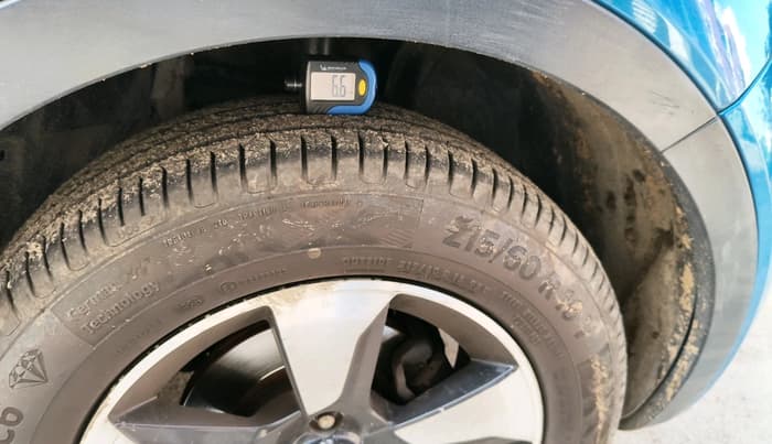 2017 Tata NEXON XZ PLUS DIESEL, Diesel, Manual, 1,72,276 km, tyre
