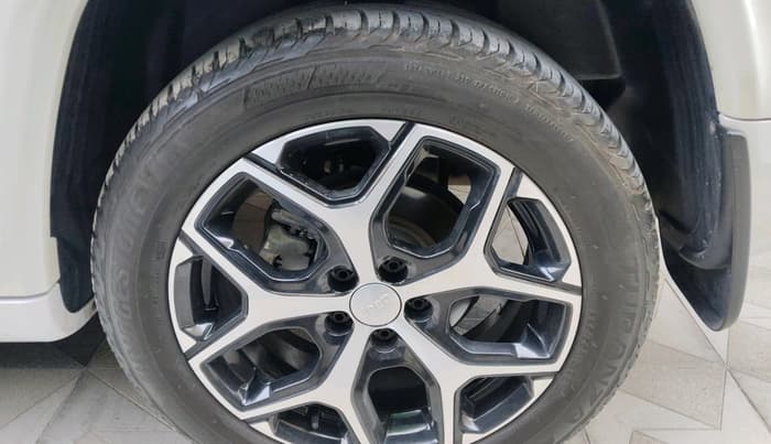 2024 Jeep Compass Model S (O) 2.0 Diesel AT, Diesel, Automatic, 27,265 km, tyre