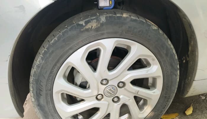 2023 Maruti Baleno  ZETA CNG 1.2L, CNG, Manual, 82,253 km, tyre
