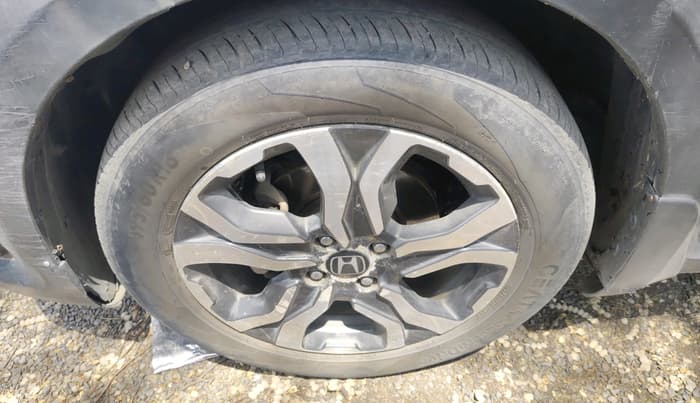 2017 Honda WR-V 1.5L I-DTEC VX MT, Diesel, Manual, 1,42,356 km, tyre