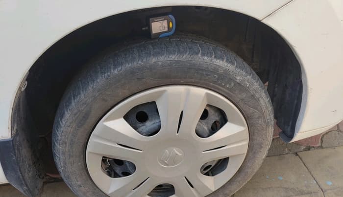 2011 Maruti Wagon R 1.0 VXI, Petrol, Manual, 39,750 km, tyre
