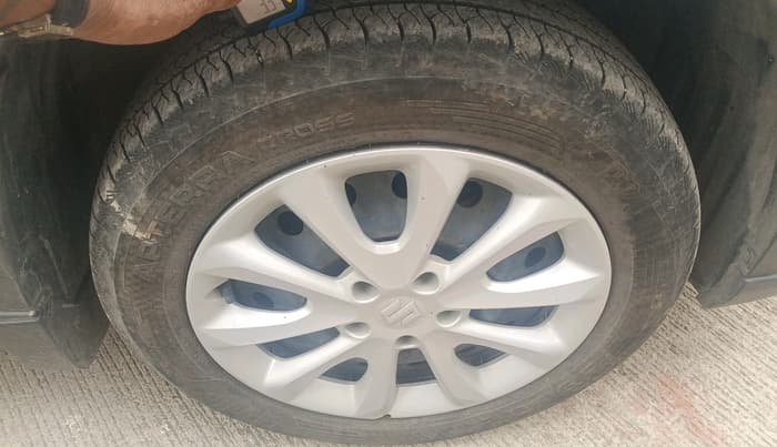 2024 Maruti Grand Vitara DELTA CNG, CNG, Manual, 34,975 km, tyre